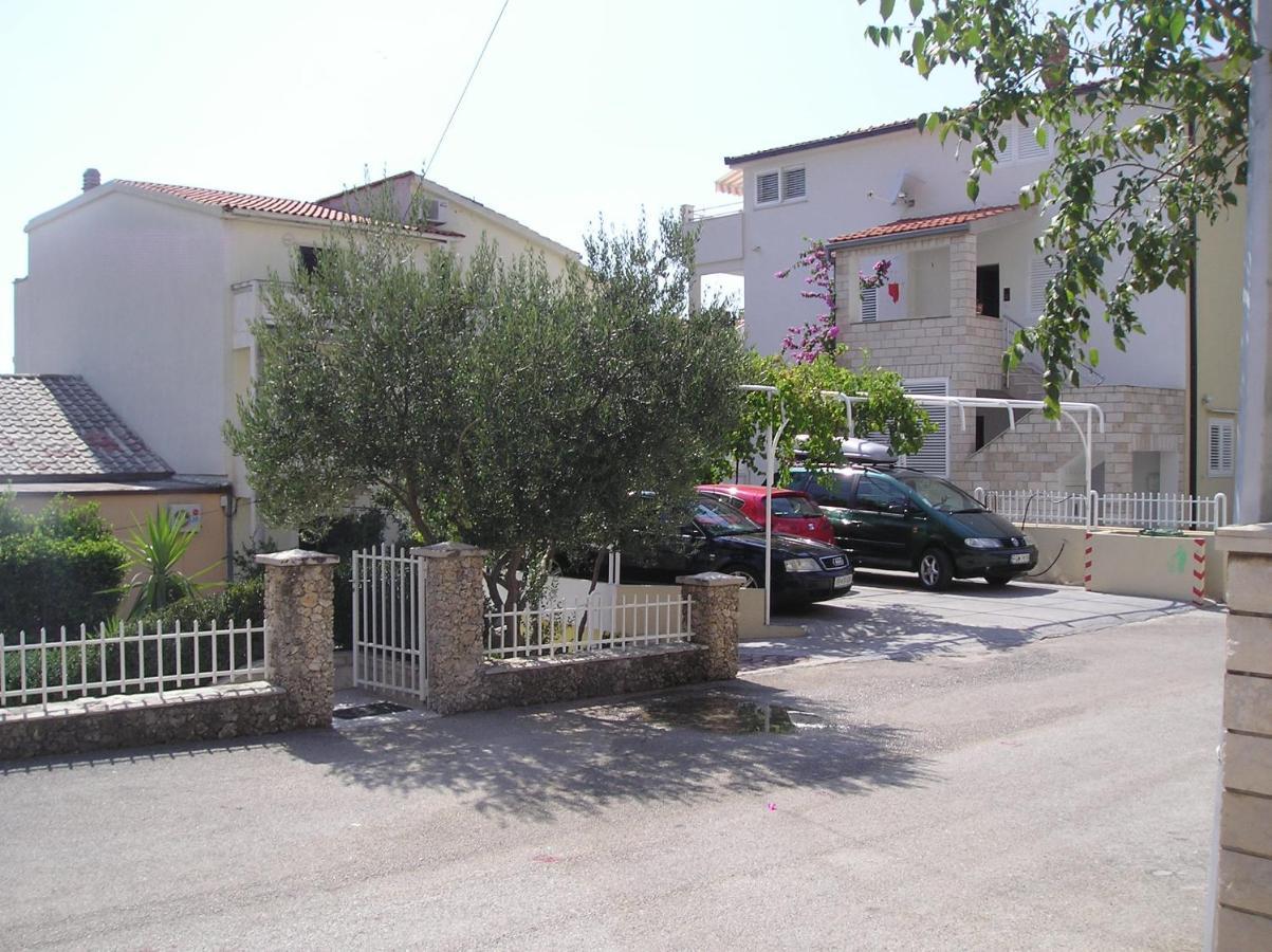 Apartment Nika & Karlo Makarska