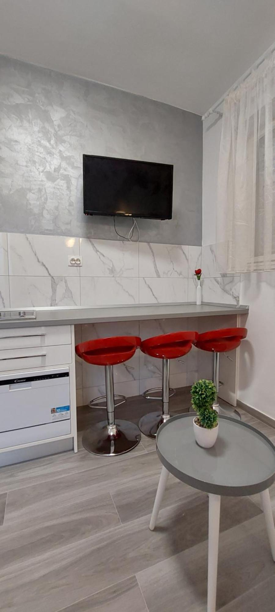 Nika & Karlo Apartment Makarska